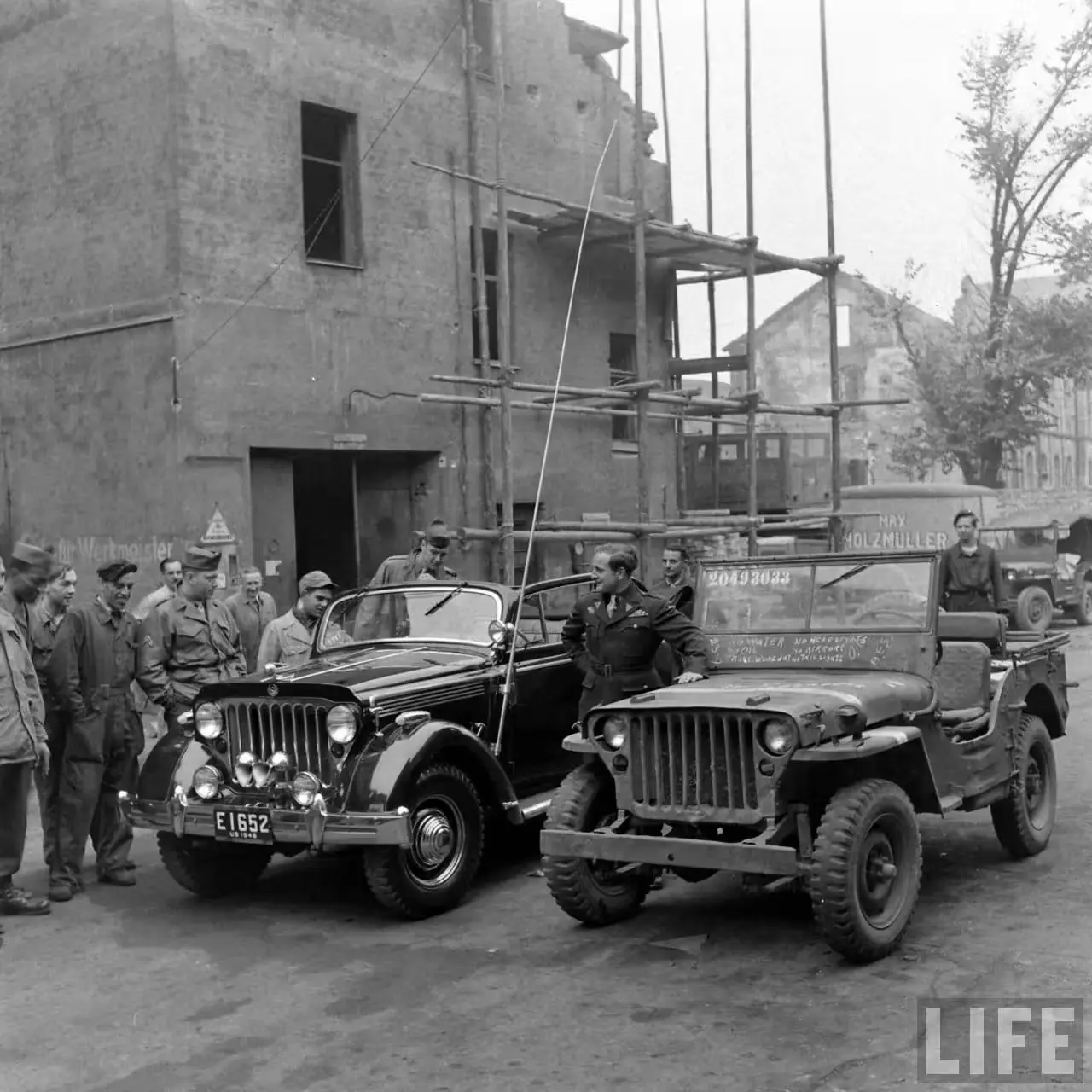 Sejarah Jeep Jangkrik Indonesia