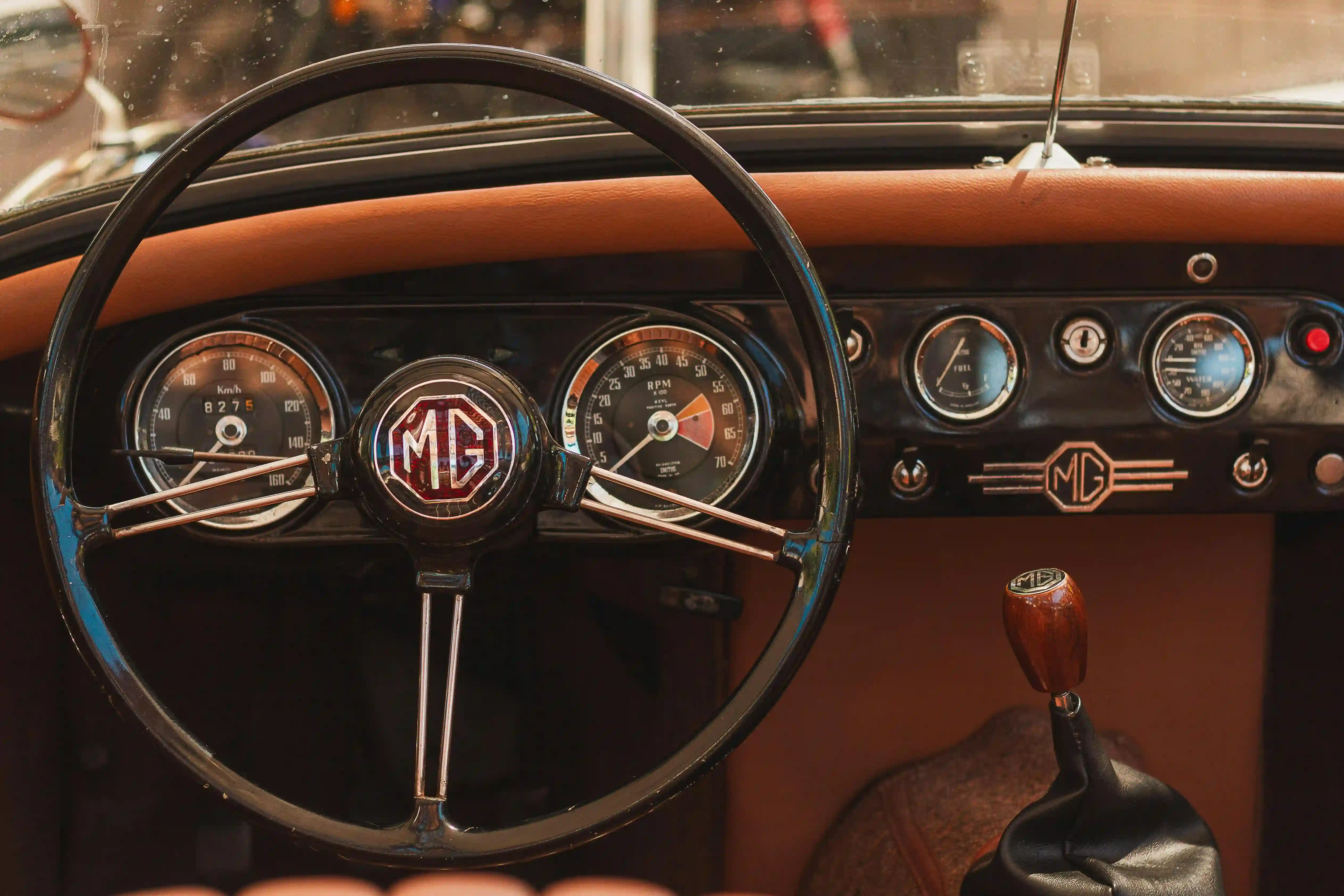 Mengenal Mobil Morris Garage Dan Berbagai Tipenya