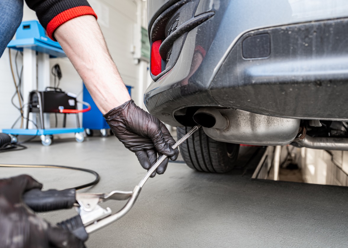 Tips Merawat Kendaraan untuk Lolos Uji Emisi