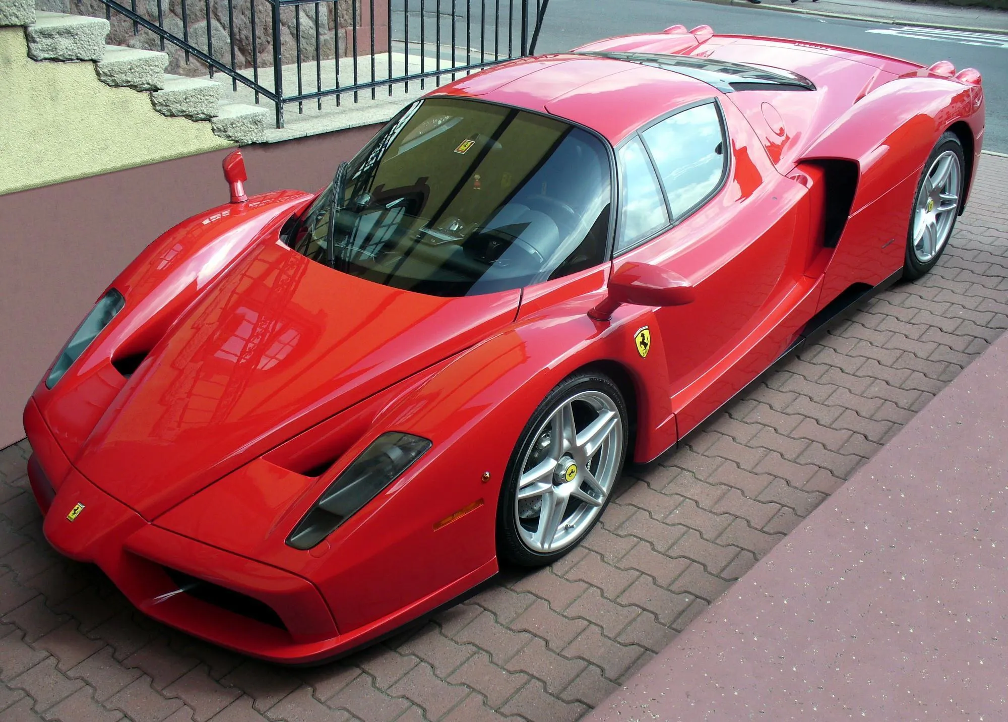 Ferarri Paling Populer Indonesia