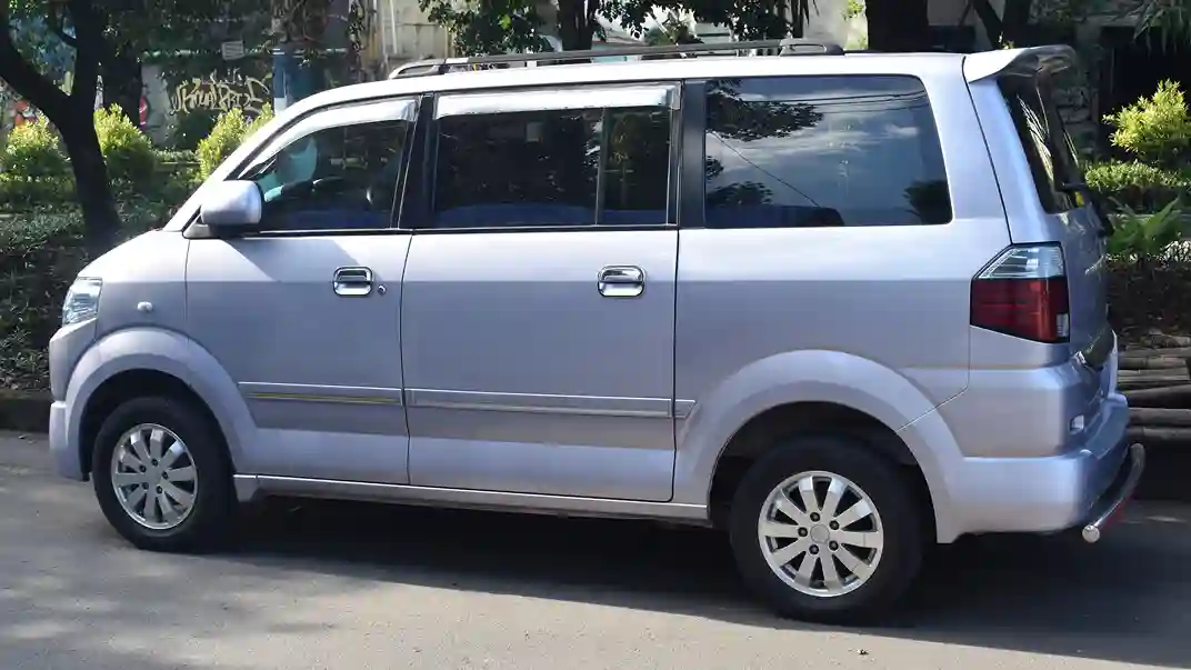 jual mobil keluarga